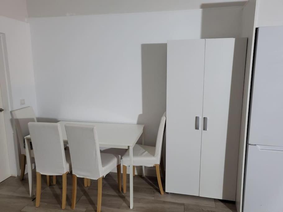 Precioso Apartamento De 2 Habitaciones. Madrid Luaran gambar